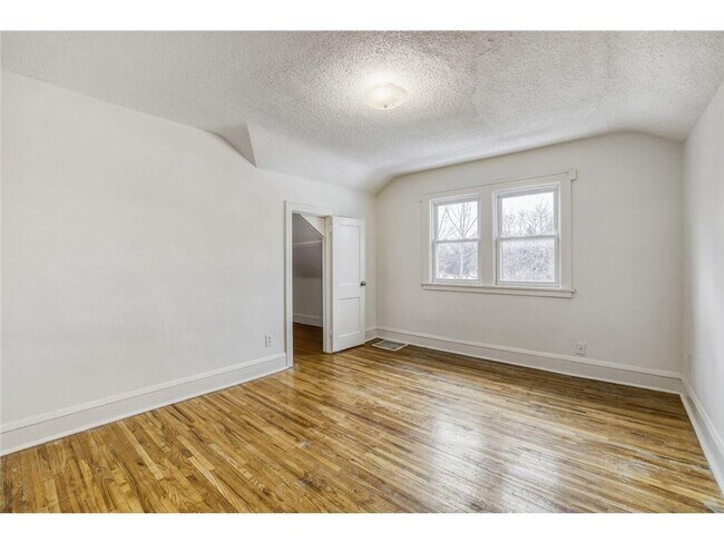 Foto del edificio - 3511 N 6th St