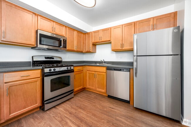 Interior Photo - Amber Commons