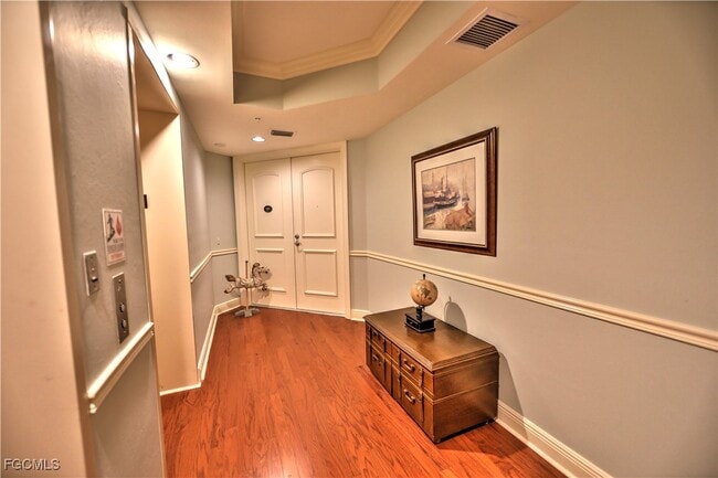 Building Photo - 2104 W First St