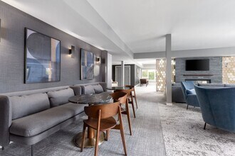 Interior Photo - Wild Oak