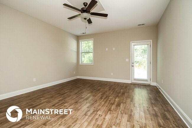 Building Photo - 1237 Catawba Way