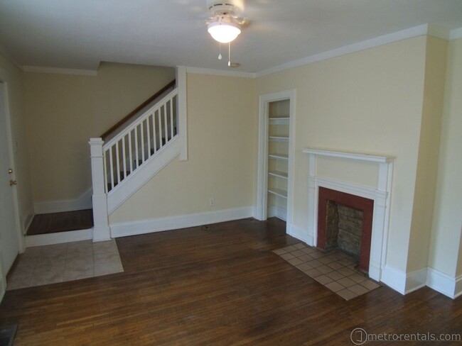 Living Room - 1307 Parsons Ave