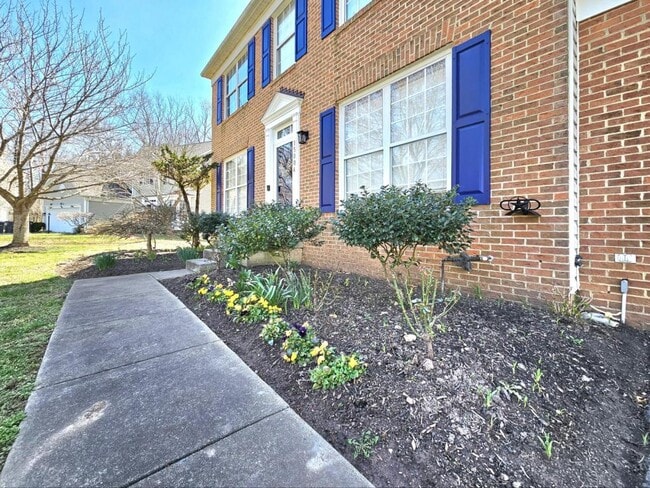 Foto del edificio - 15004 Slippery Elm Ct