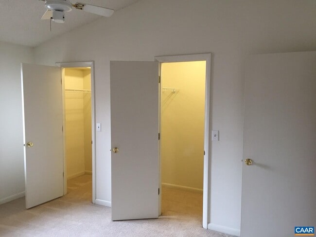 Building Photo - 141 Green Turtle Ln