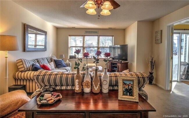 Building Photo - 206 Mariners Walk