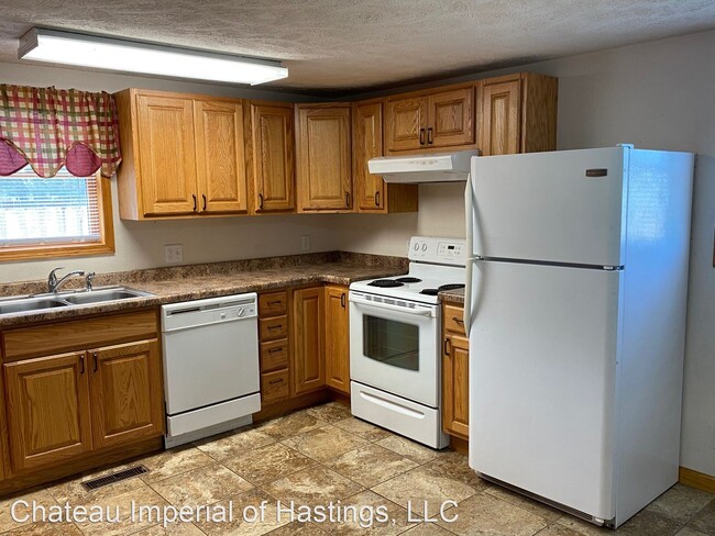 Building Photo - 3 br, 1 bath House - 1007 N. Platte Ave.