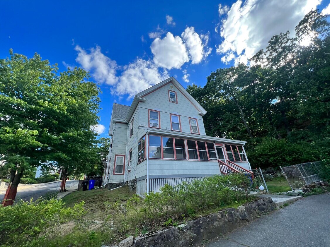 64 Lyle St, Malden, MA 02148 Townhome Rentals in Malden MA