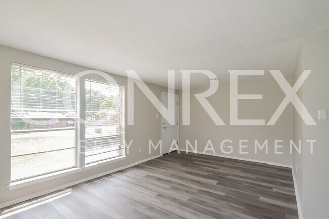 Foto del edificio - Beautiful 3 Bedroom in Prattville