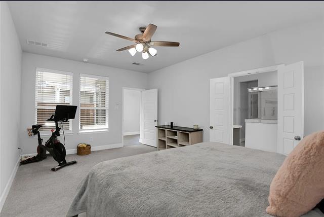 Foto del edificio - 2307 Offerande Dr