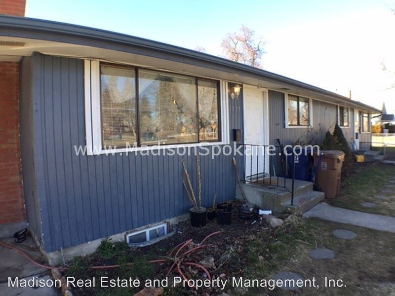 2 br, 1 bath Apartment 3937 N. Mayfair St. Condo for Rent in