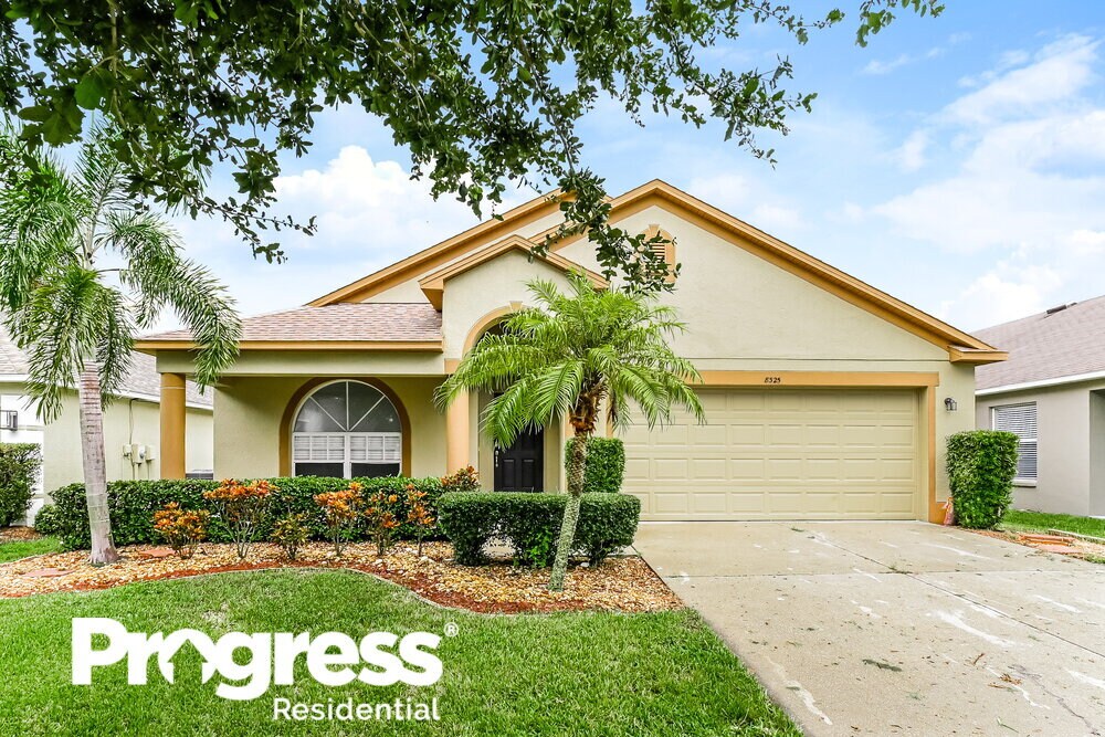 8325 Canterbury Lake Blvd, Tampa, FL 33619 House Rental in Tampa, FL