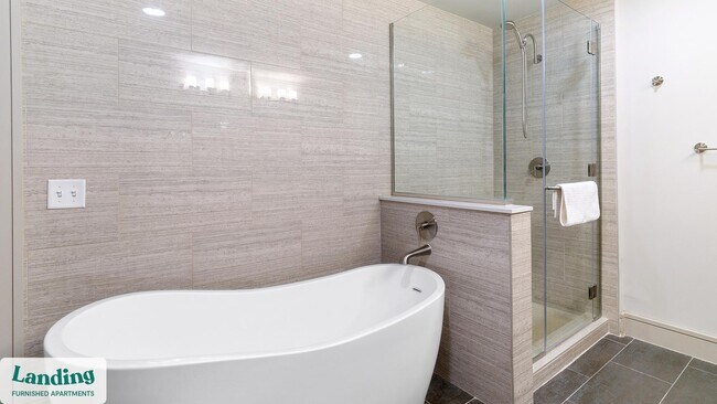 Foto del edificio - 1414 Wood Hollow Dr