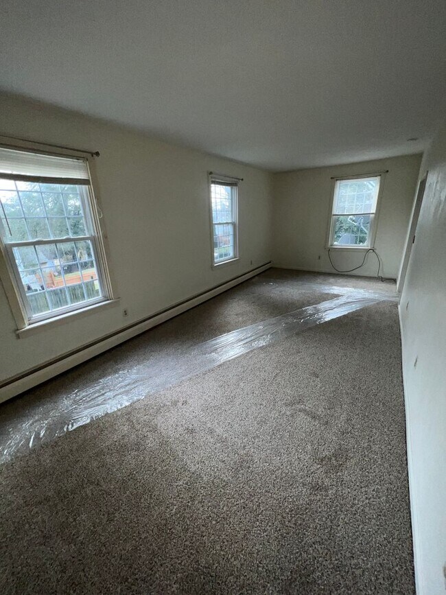 Foto del edificio - 46-48 N Main St