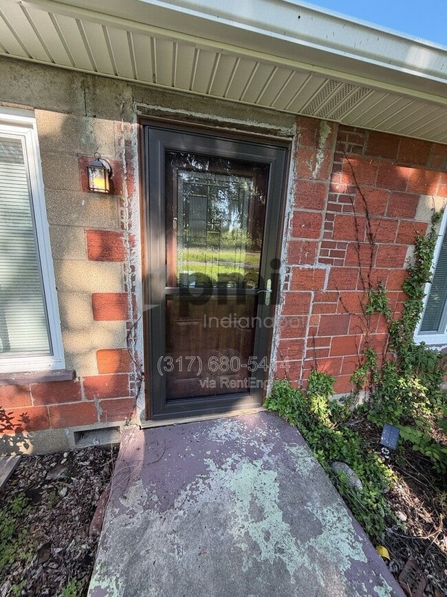 Building Photo - 1324 Brandt Dr