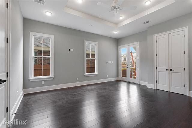 Building Photo - 3 br, 2 bath Townhome - 2919 Gravier