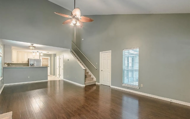 Foto del edificio - 62 Summer Oaks Dr