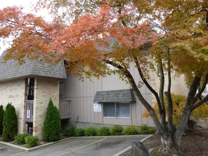 Primary Photo - 503 N Emerson Ave