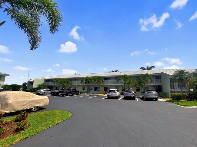 Foto del edificio - 3600 Bal Harbor Blvd
