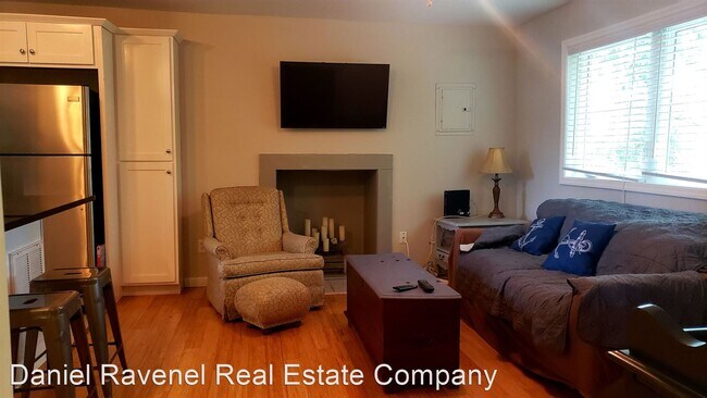 Building Photo - 1 br, 1 bath House - 4709 South Boulevard