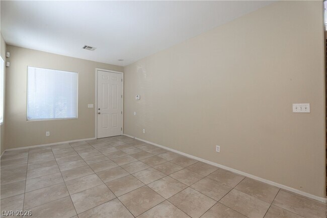 Foto del edificio - 944 Saffex Rose Ave