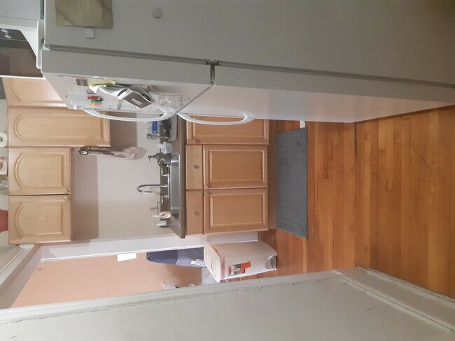 Building Photo - 883 Huntington Ave