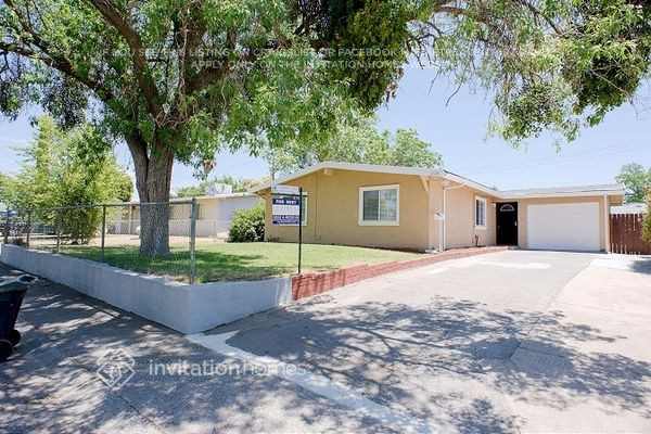 Foto principal - 6628 Thomas Dr