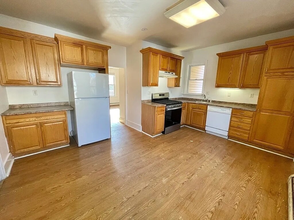 Foto principal - 90 Pierce St