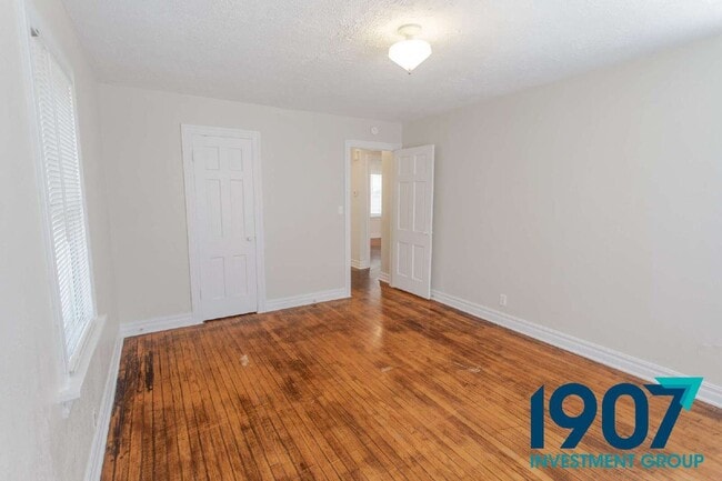 Foto del edificio - 2321 NE 25th St