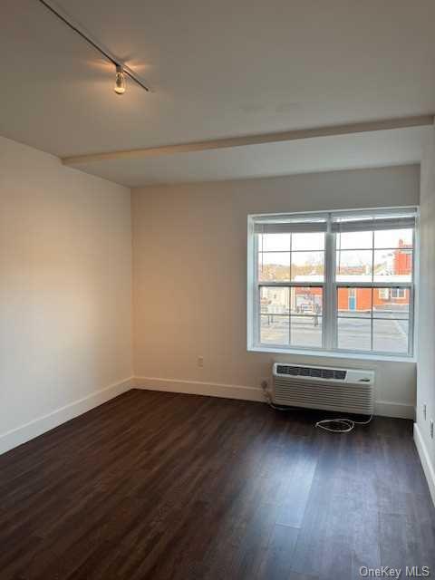 Foto del edificio - 35 Van Nydeck Ave