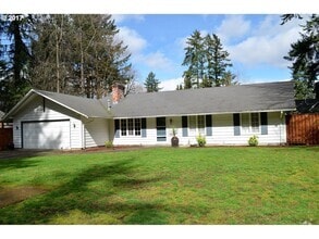 Building Photo - 5463 SW Tree St