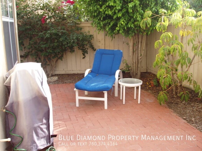 Building Photo - 12770 Via Terceto