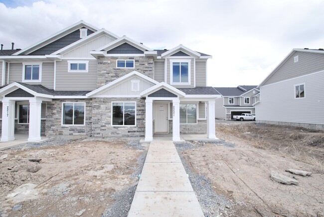Building Photo - 2259 S 1180 W