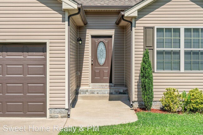 Building Photo - 3 br, 2 bath House - 1119 Freedom Drive