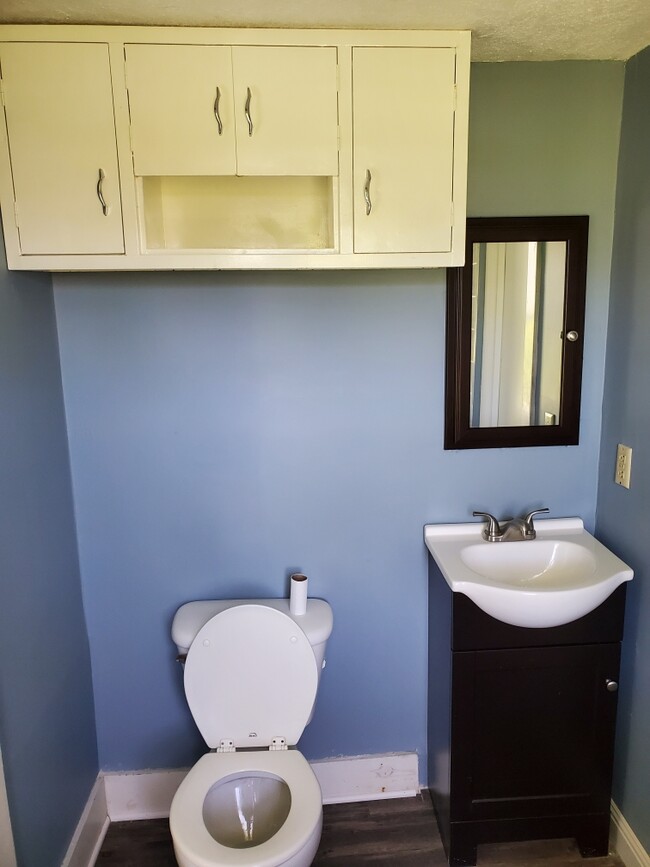 Bathroom - 113 S Crestwood St