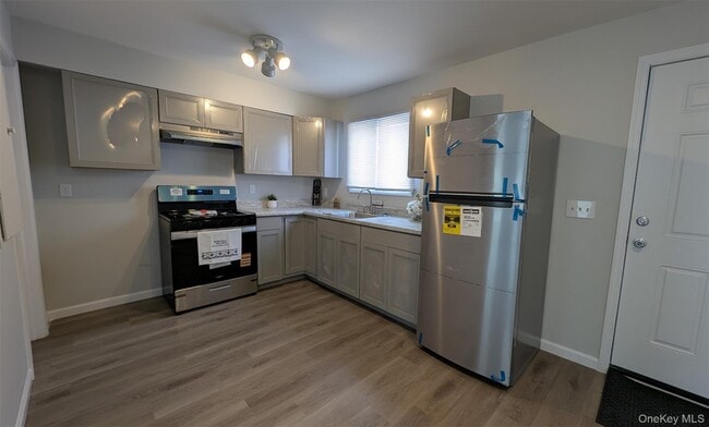 Building Photo - 9 Park Ave