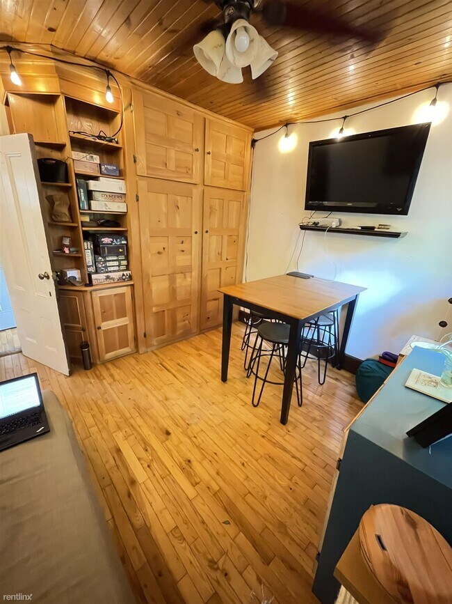 Foto del edificio - 2 br, 1 bath House - 5 Antwerp St # 2