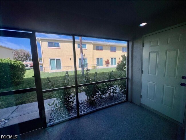 Foto del edificio - 4102 SE 19th Pl