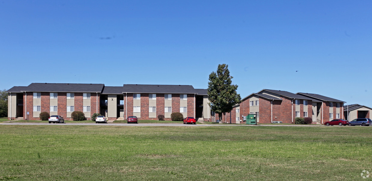 Building Photo - Knollcrest Apartments