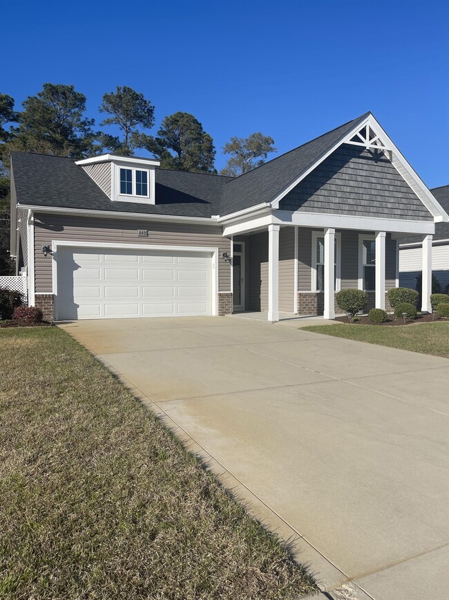 Building Photo - 440 Shaftesbury Ln