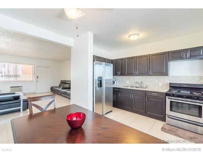 Foto del edificio - 351 75th St