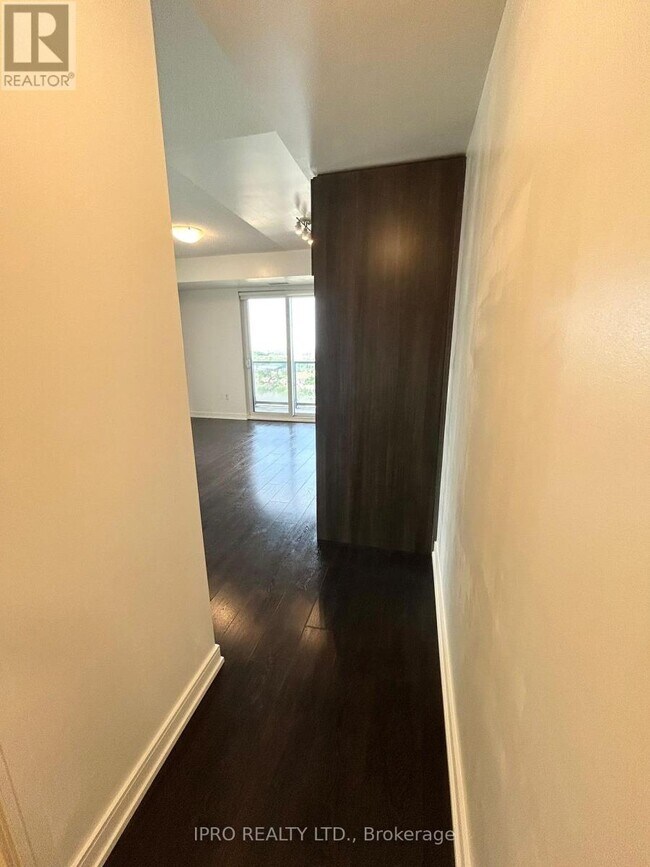 Building Photo - 8-1808 Nahani Way