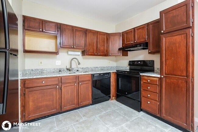 Building Photo - 11952 San Andres Dr, St Louis, MO 63138
