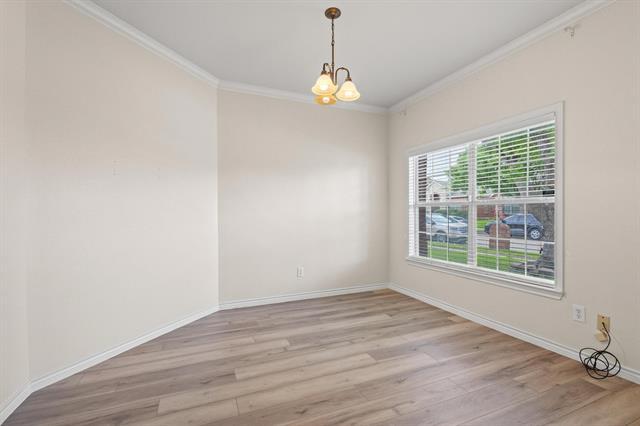 Building Photo - 689 Bonham Dr