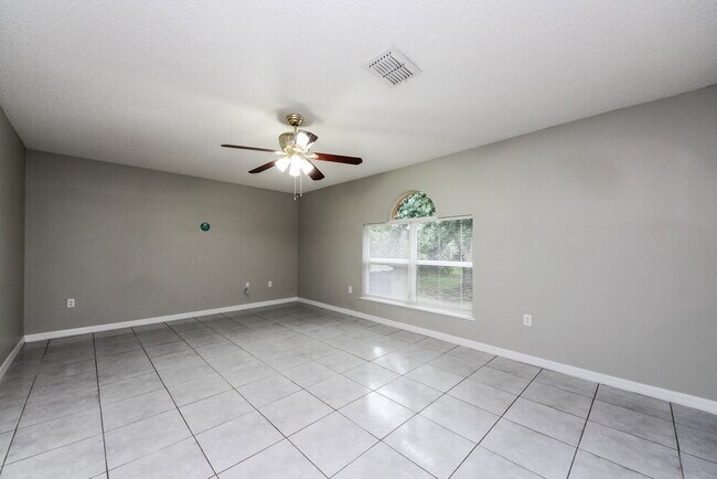 Building Photo - 2987 Elbib Dr