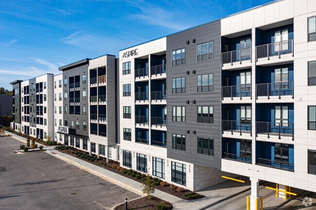 Foto del edificio - Aspire Kenwood Apartments