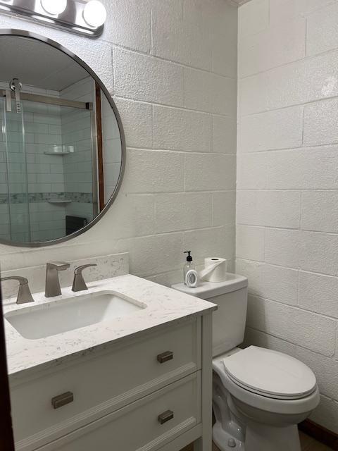 Foto del edificio - 633 N Commercial St