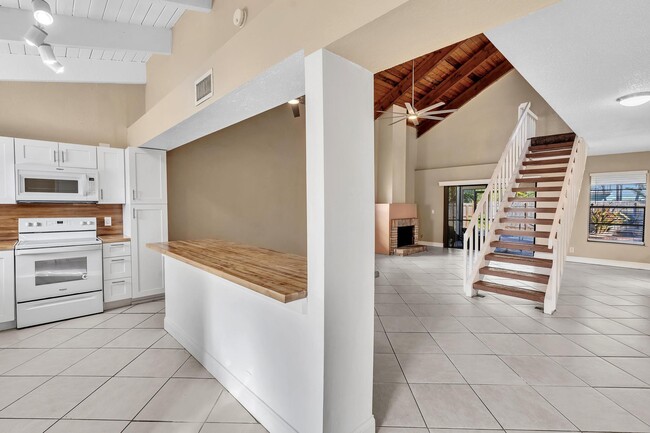Foto del edificio - 2433 Southridge Rd