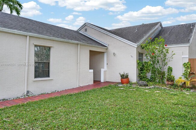 Foto del edificio - 14722 SW 110th Terrace