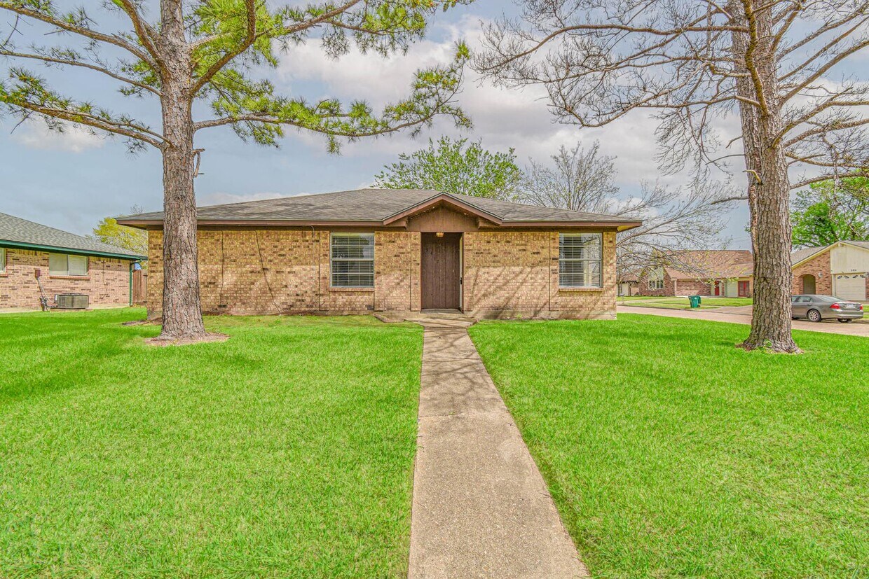3417 E Meadow Loop, Pasadena, TX 77505 House Rental in Pasadena, TX