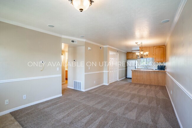 Foto del edificio - 1512 S 175 E